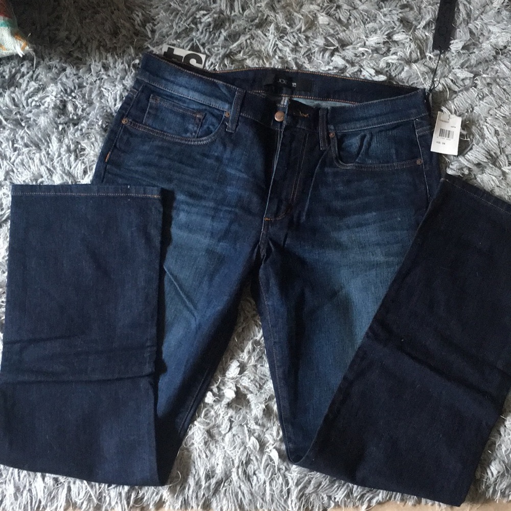 NWT Joe’s Jeans “Rebel” fit dark wash Size 34